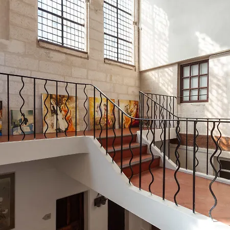 De L'atelier Hotel 3*