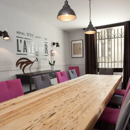 De L'atelier Hotel Villeneuve-lès-Avignon