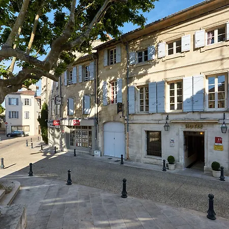 De L'atelier Hotel Villeneuve-lès-Avignon