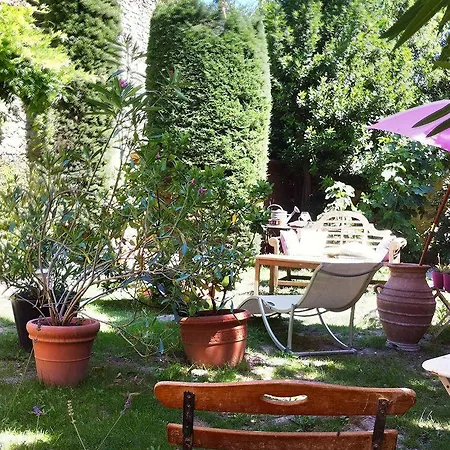 De L'atelier Hotel 3*