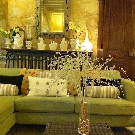 فندق De L'atelier 3*