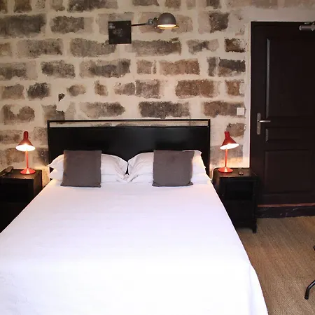 فندق De L'atelier 3*