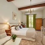 De L'atelier Hotel