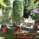 De L'atelier Szálloda 3*