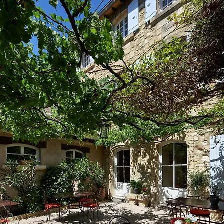 De L'atelier Hotel Villeneuve-lès-Avignon