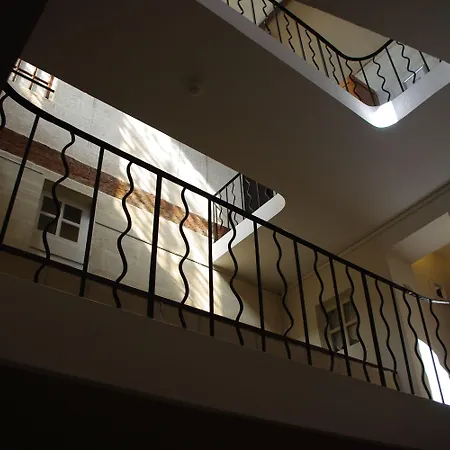 De L'atelier 3* Villeneuve-lès-Avignon