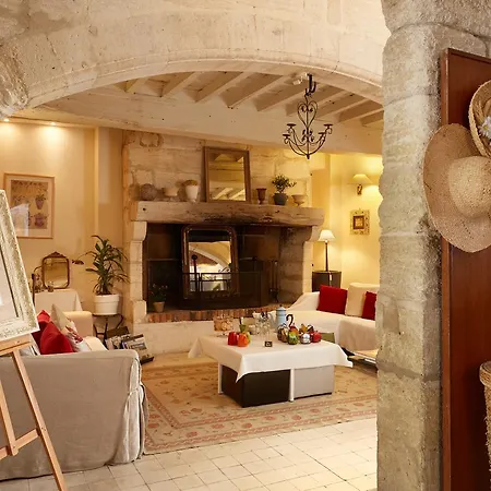 De L'atelier 3* Villeneuve-lès-Avignon